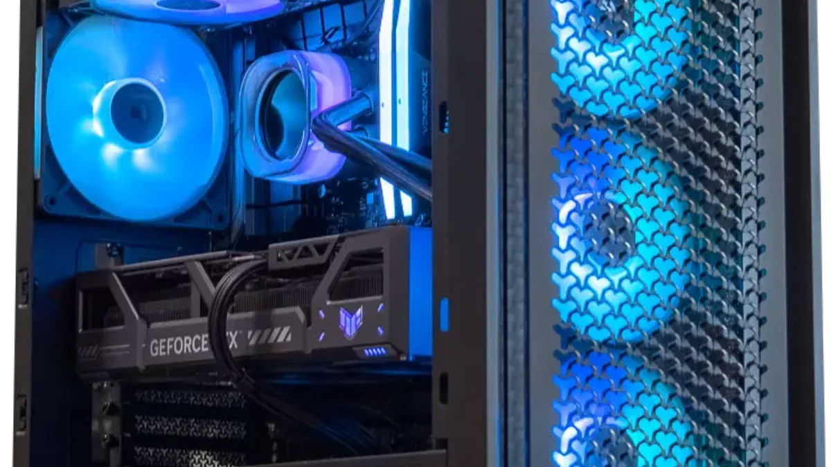 PC gamer FlowUP monté dans un boîtier Corsair avec ventilateurs RGB bleus
