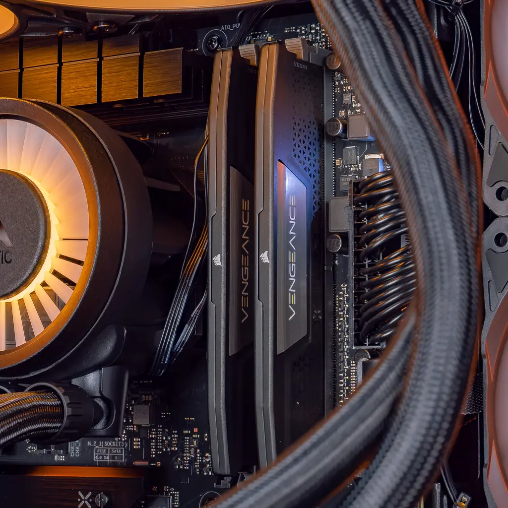 PC Rubis GeForce RTX™ 5060 Ti 16GB Powered by MSI