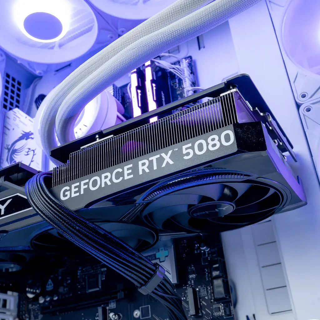 PC Arctic GEFORCE RTX™ 5080