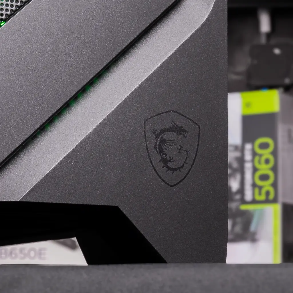PC Spatium GEFORCE RTX™ 5070