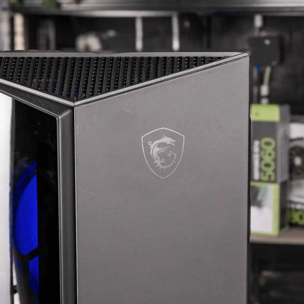 PC Swift GEFORCE RTX™ 5060 Ti 16GB