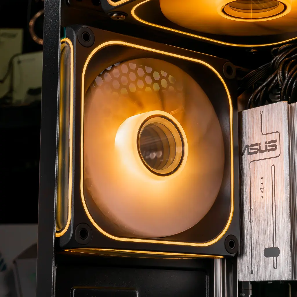 PC Apex V2 Radeon™ RX 9070 XT 16GB