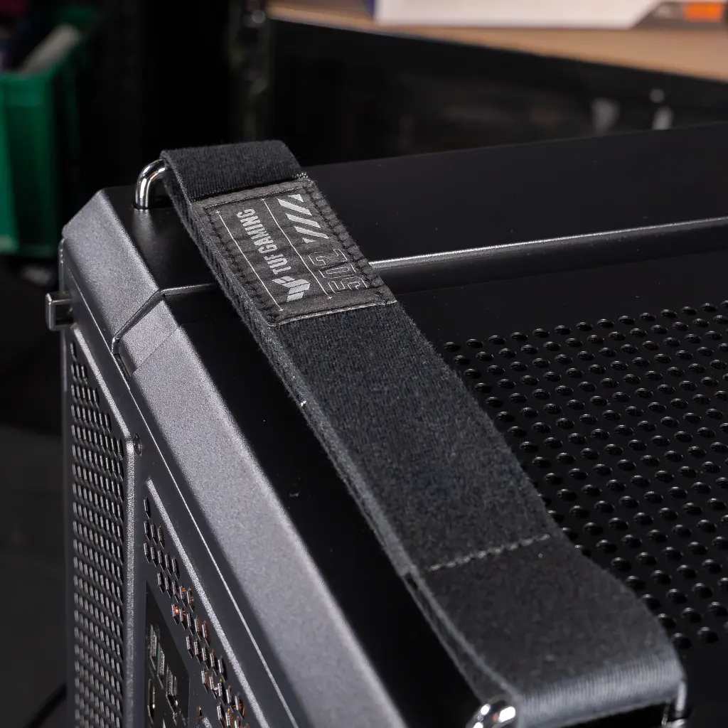 PC Colossus Radeon™ RX 9070 XT 16GB