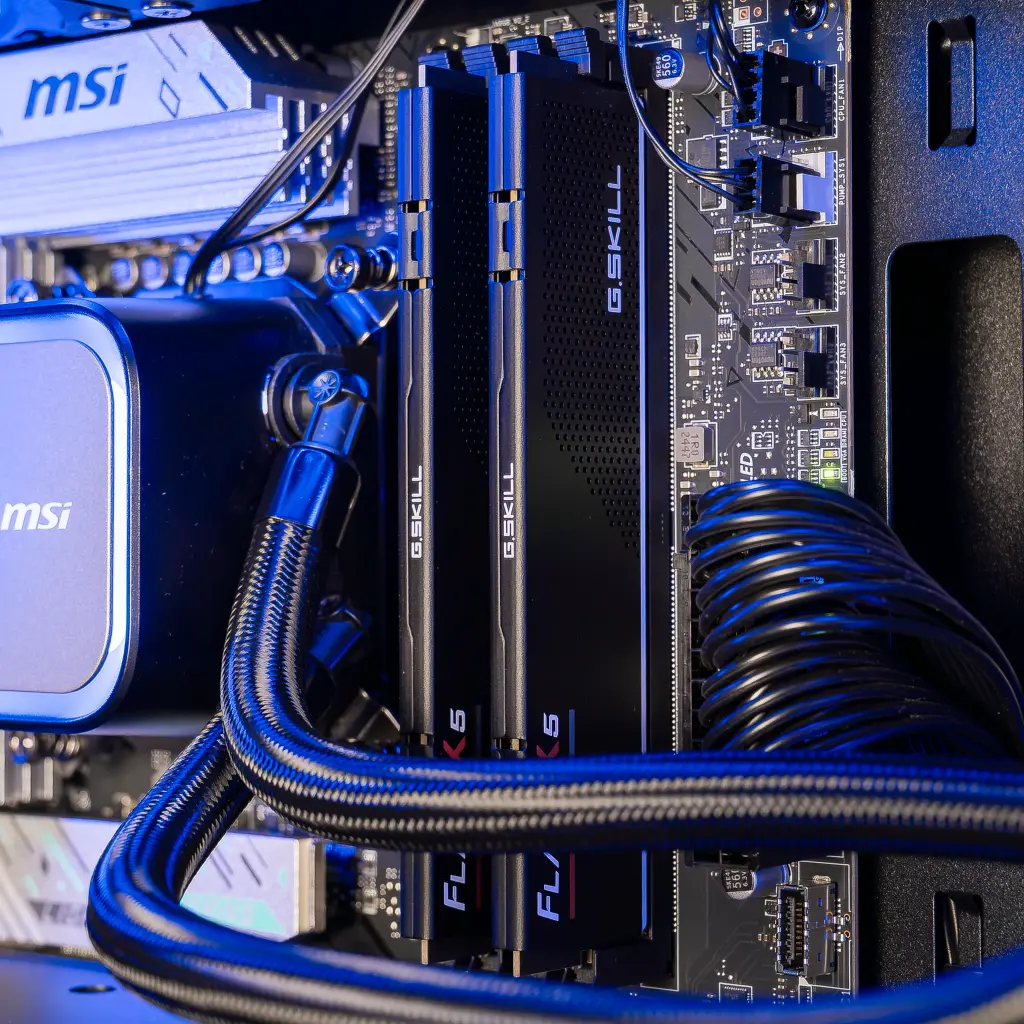 PC Kyronis GEFORCE RTX™ 5070