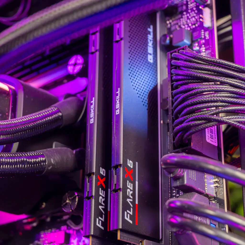 PC Voltaris GEFORCE RTX™ 5070 12GB