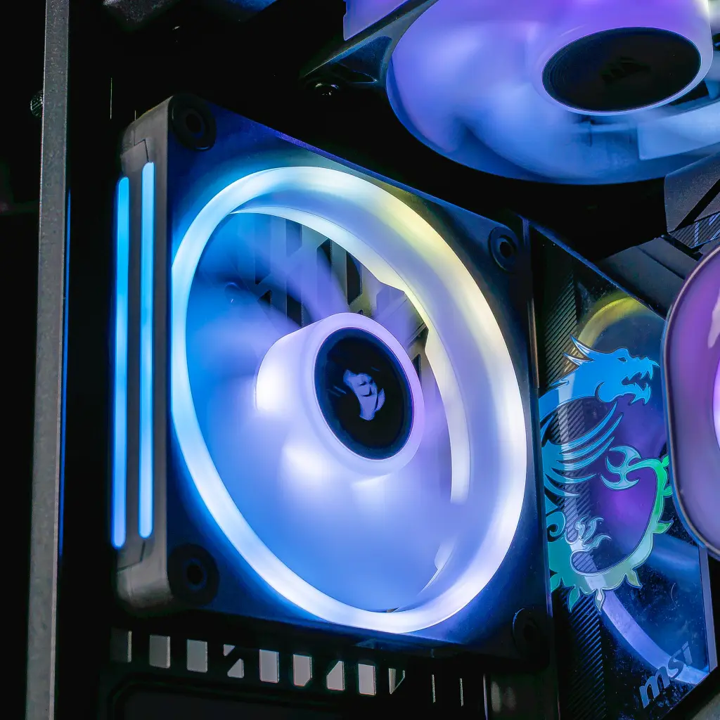 PC Singularity GEFORCE RTX™ 5090