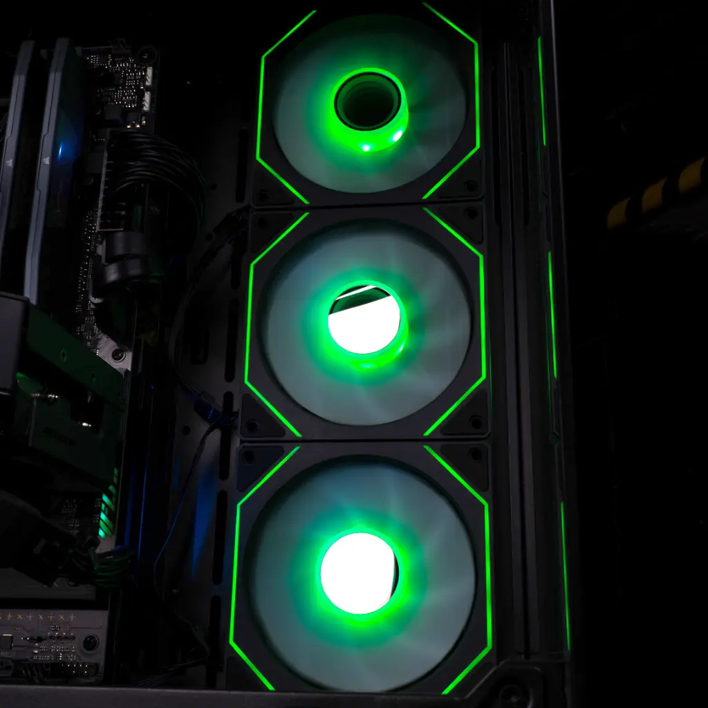 PC Venom GeForce RTX™ 5070 12GB