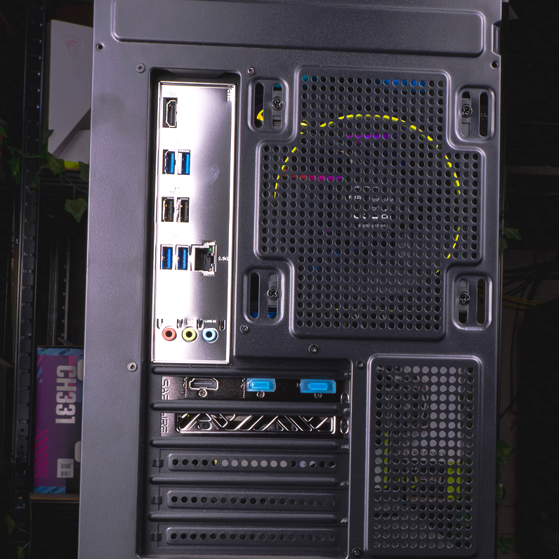 PC Menthe Radeon™ RX 9060 XT 16GB