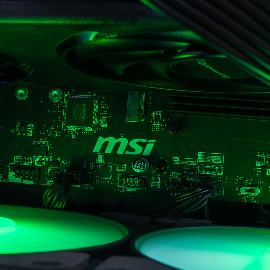 PC CUBI GeForce RTX™ 5060 8GB