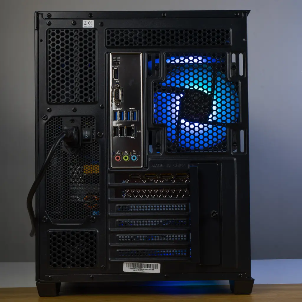 PC Umbra GeForce RTX™ 5070 12GB