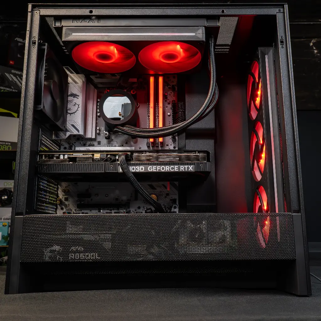 PC Solana GEFORCE RTX™ 5080