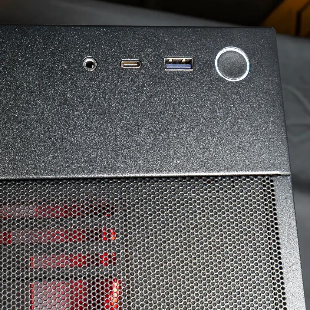 PC Solana GEFORCE RTX™ 5080