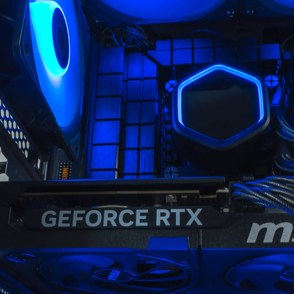 PC AQUA GeForce RTX™ 5060 Ti 16GB