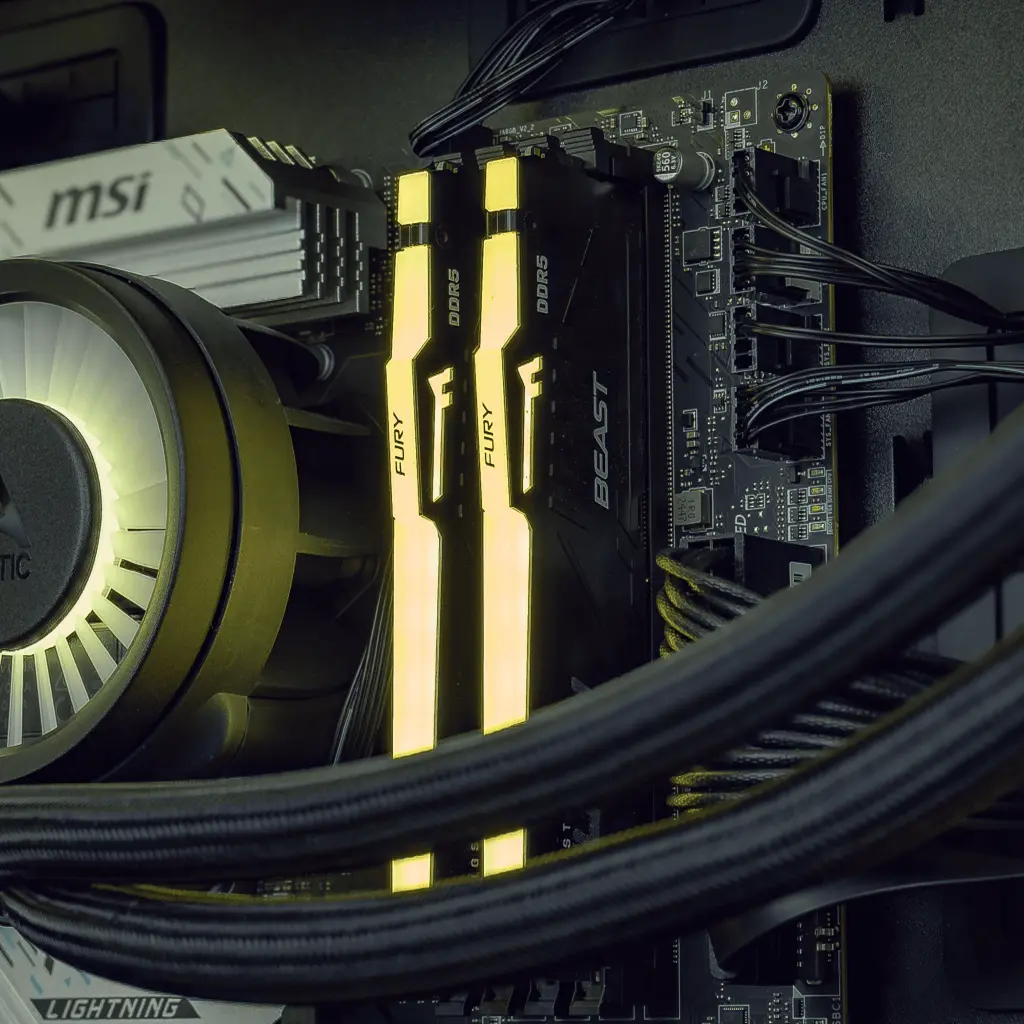 PC Kova GeForce RTX™ 5080 