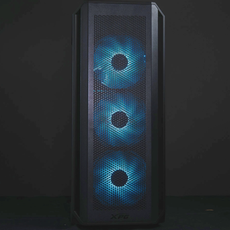 PC Reyna GeForce RTX™ 5060 Ti 16GB By XPG
