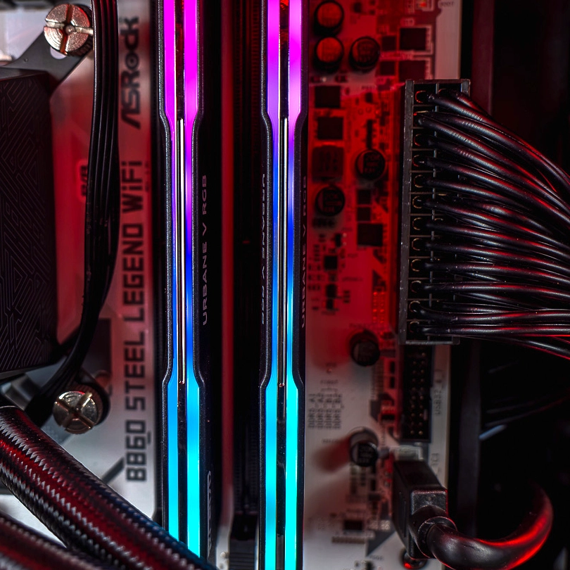 PC Huwie GeForce RTX™ 5070 By XPG