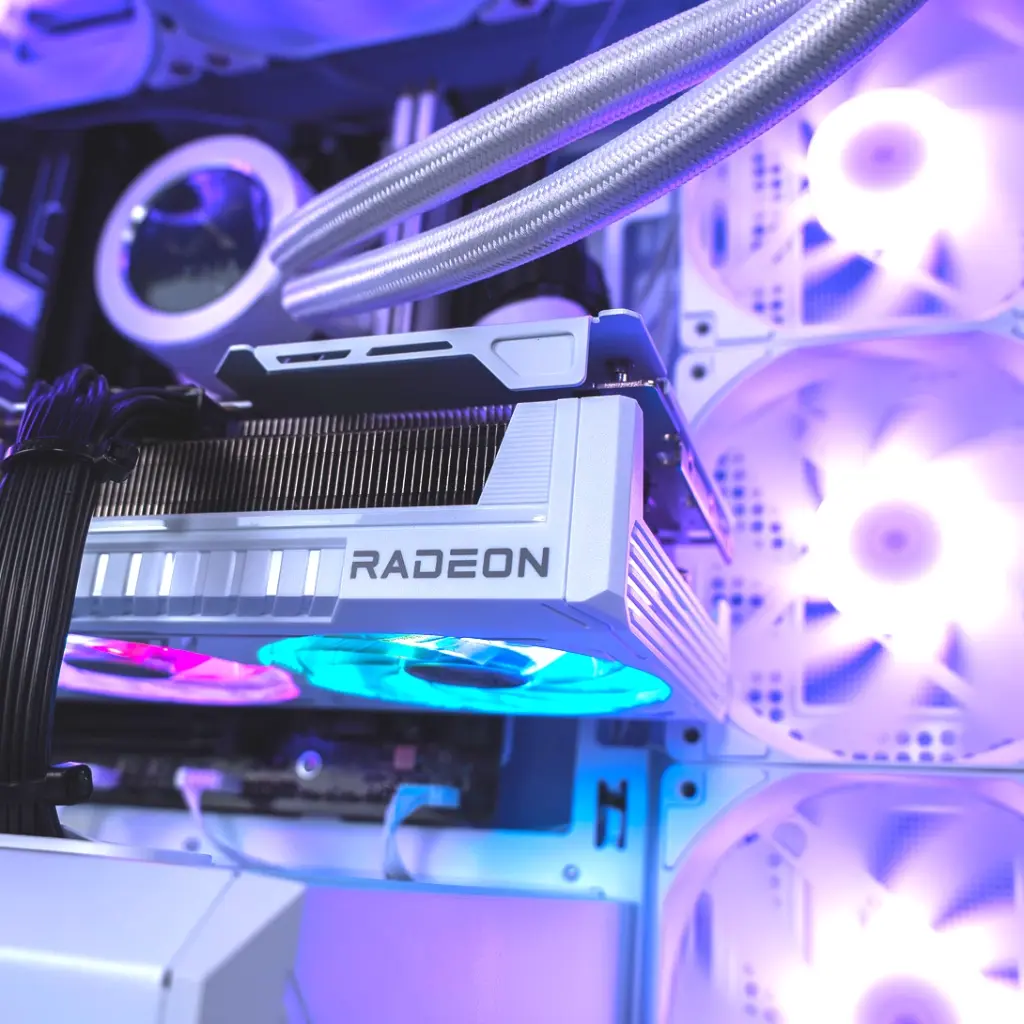 Onyx V2 Radeon™ RX 9070 16GB