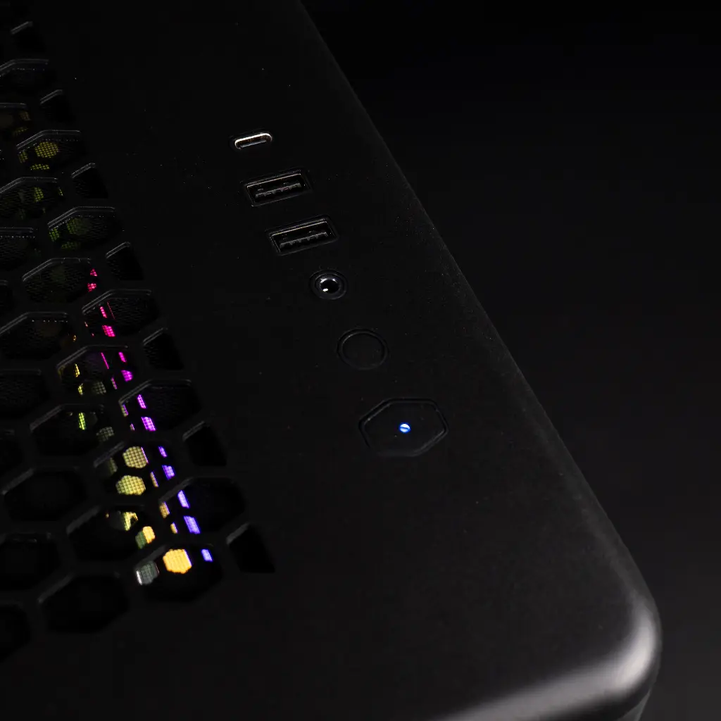 PC Solana GEFORCE RTX™ 5080
