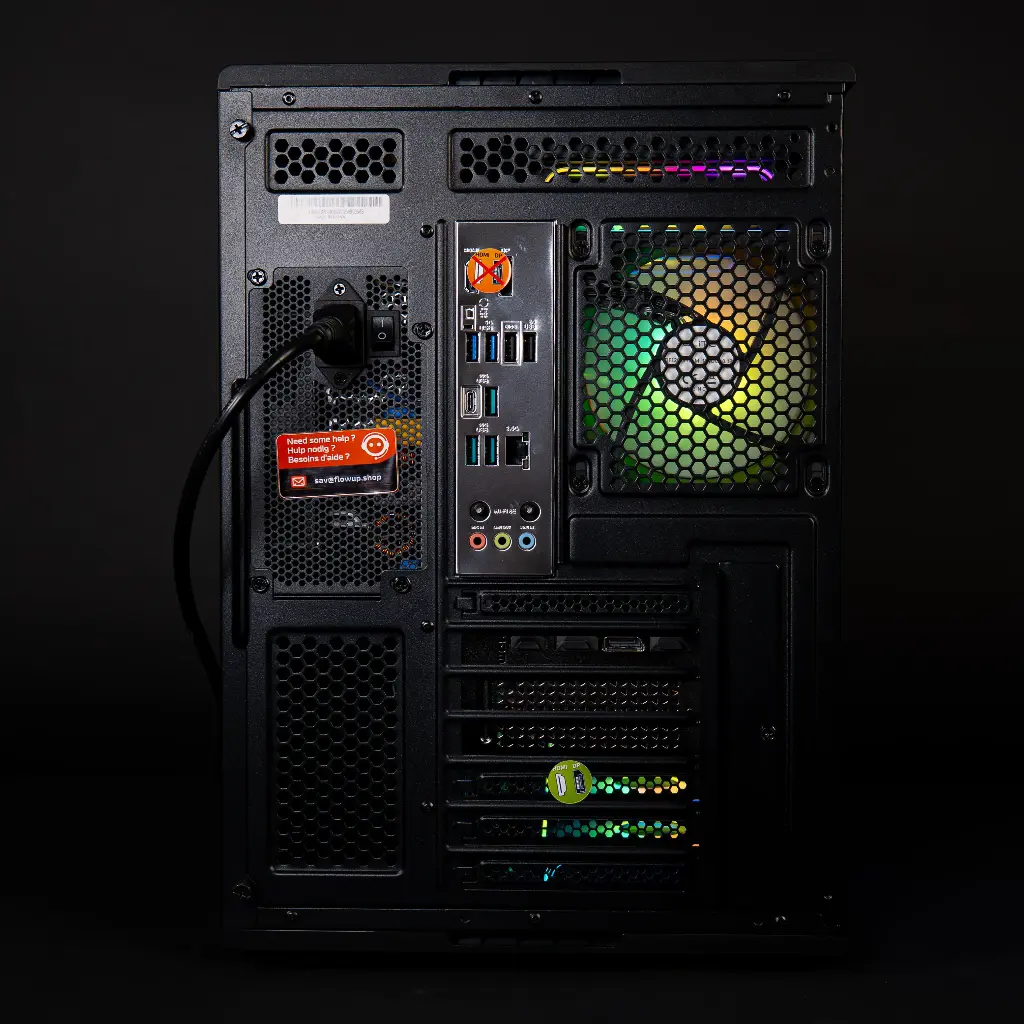PC Solana GEFORCE RTX™ 5080