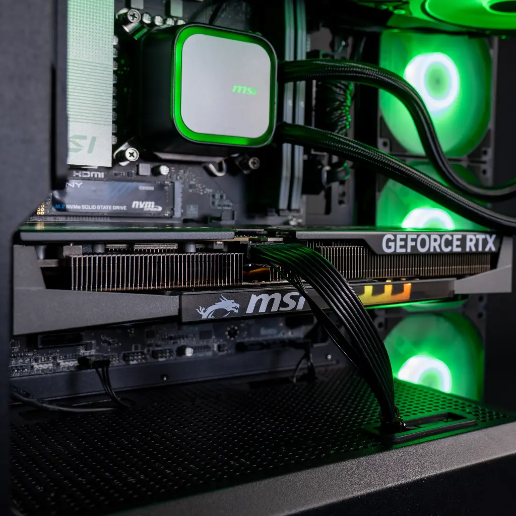PC Angora GEFORCE RTX™ 5060 Ti 16GB