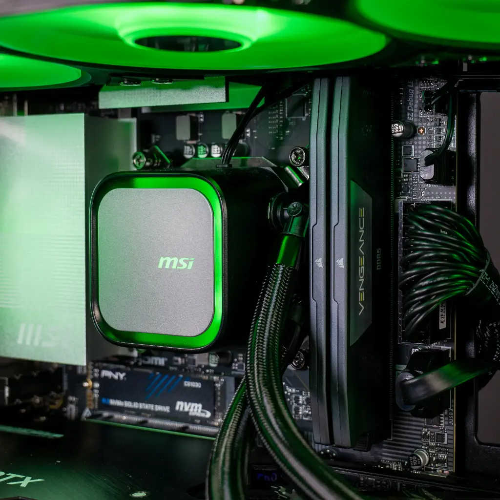 PC Angora GEFORCE RTX™ 5060 Ti 16GB