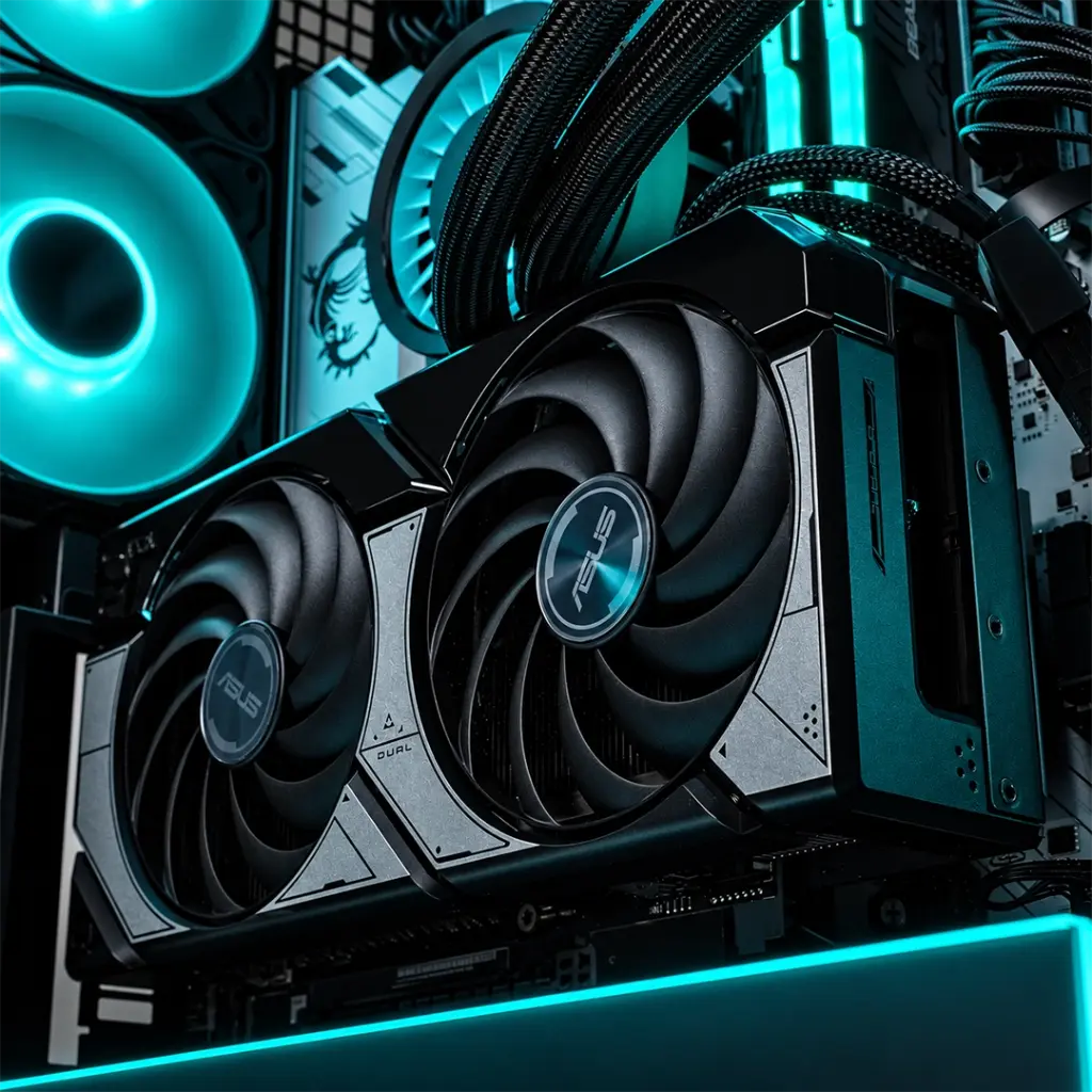 Gros plan du GPU RTX5070 Cheetoh Remastered