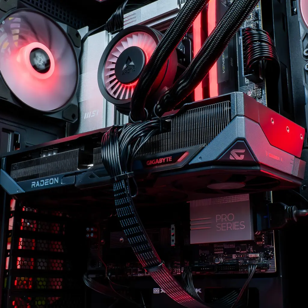 PC Primal Radeon RX 9070 XT