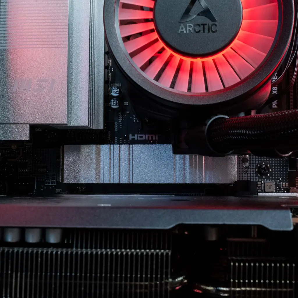 PC Primal Radeon RX 9070 XT