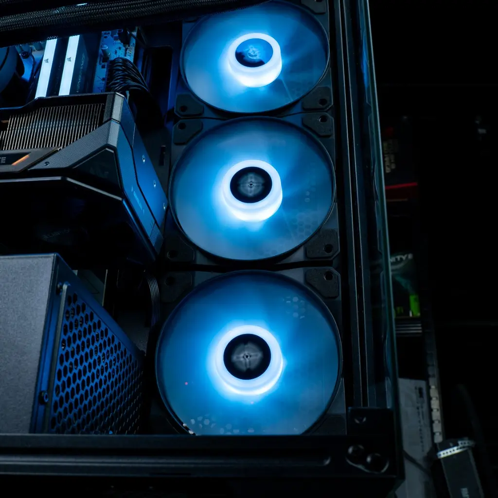 PC Primal Radeon RX 9070 XT