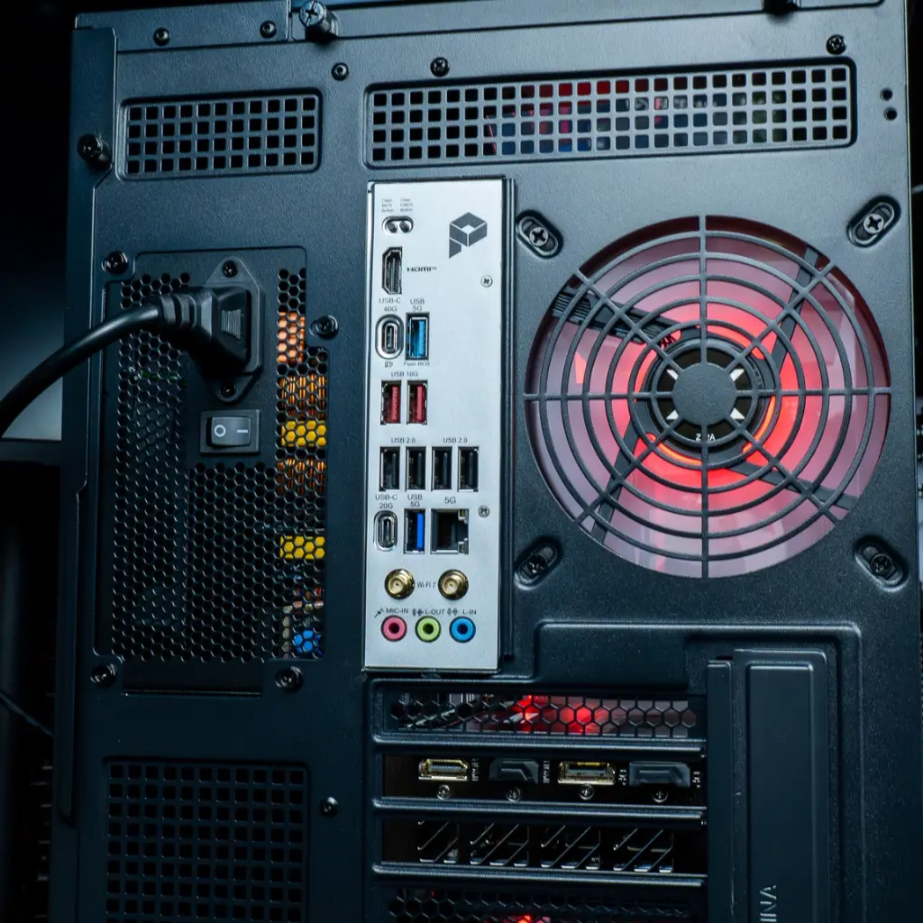 PC Primal Radeon RX 9070 XT