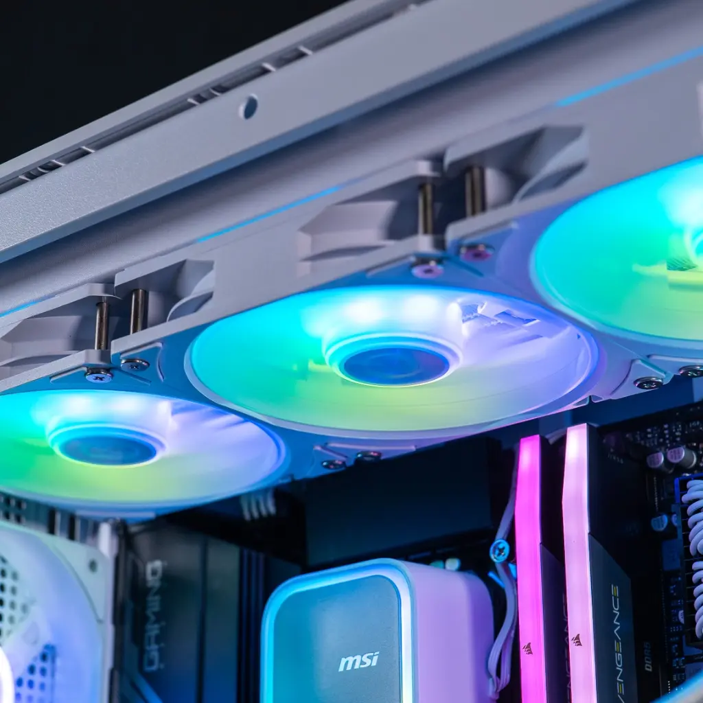 PC Abyssin GEFORCE RTX® 5070 Ti 