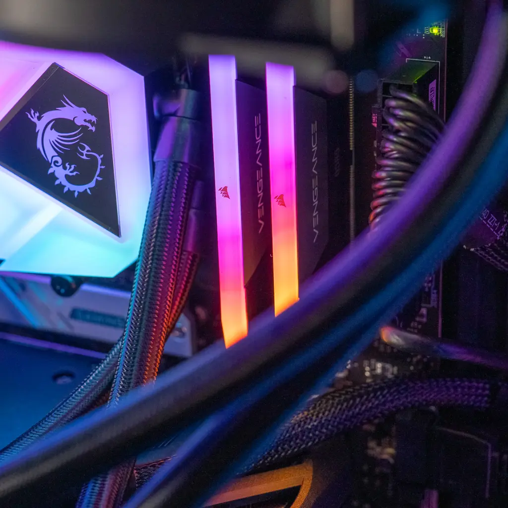 PC Smaug RTX™ 5070 - Powered by MSI