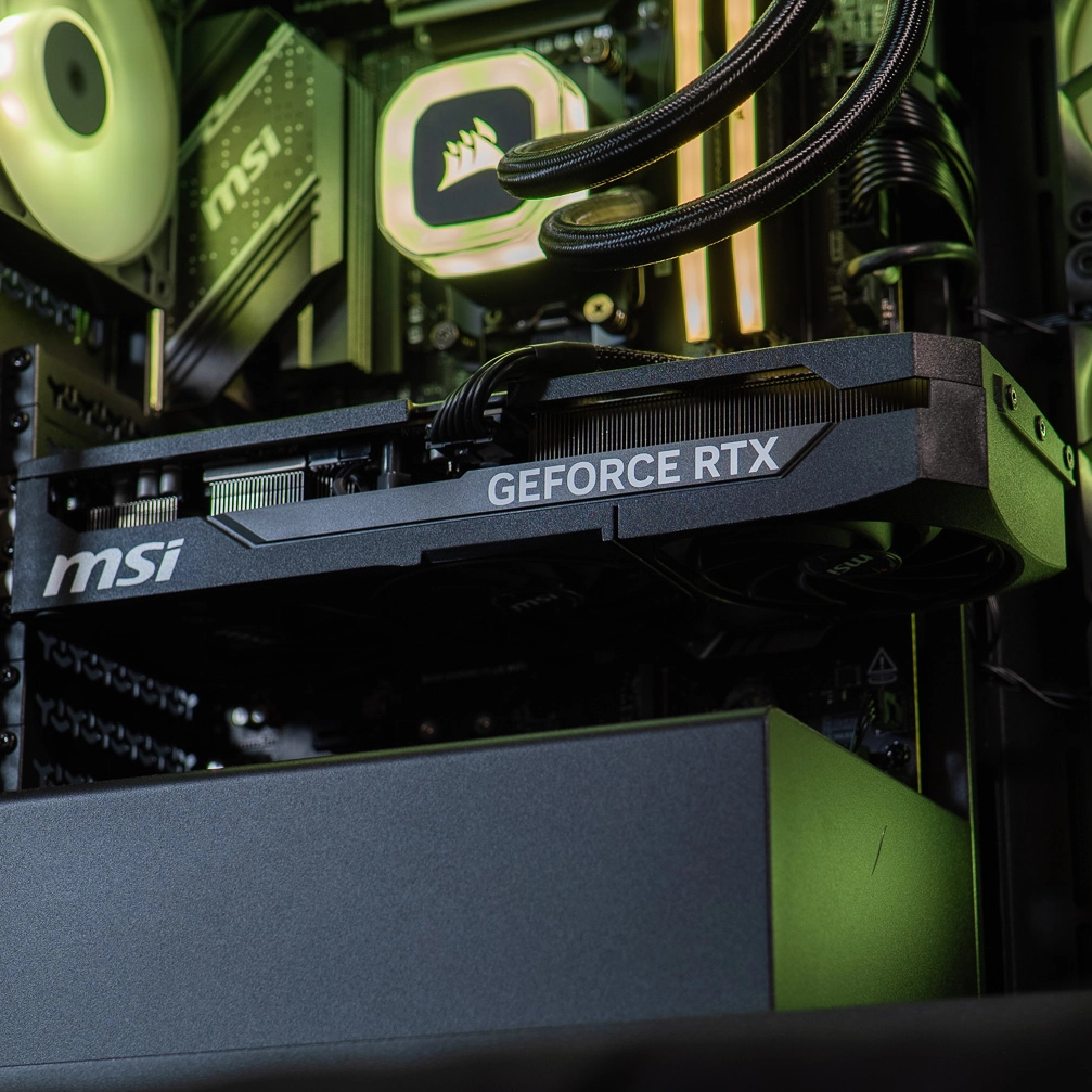 PC Corsair GEFORCE RTX™ 5070 Ti - iCUE Certified