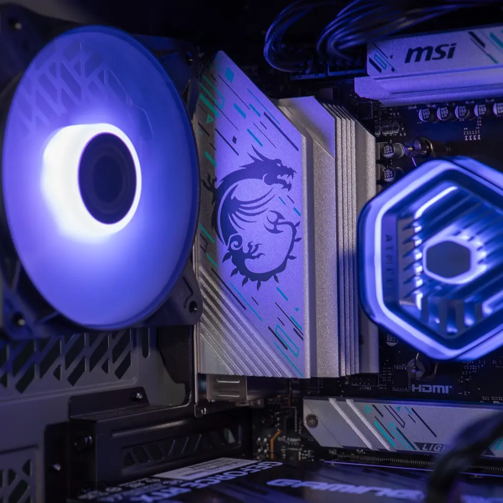 PC Atmos GEFORCE RTX™ 5070 Ti - Powered by Cooler Master