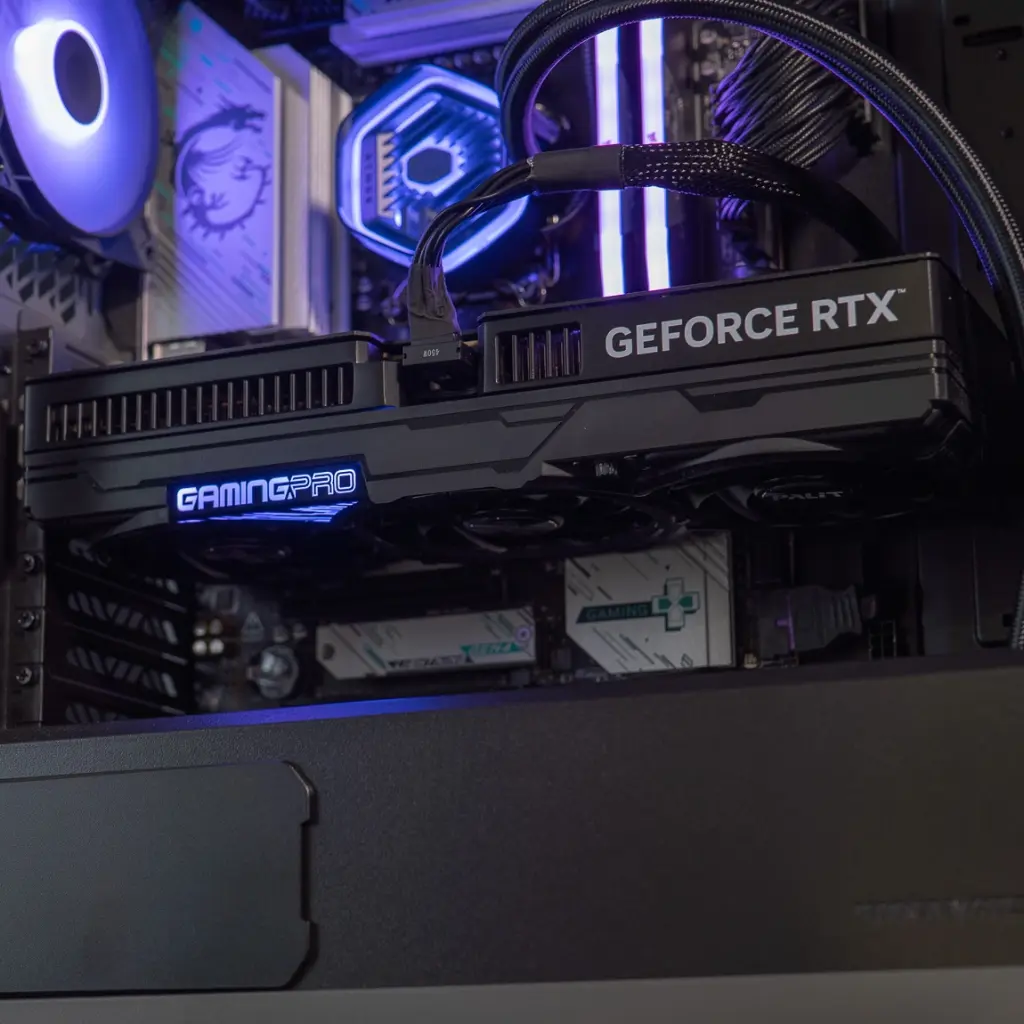 PC Atmos GEFORCE RTX™ 5070 Ti - Powered by Cooler Master