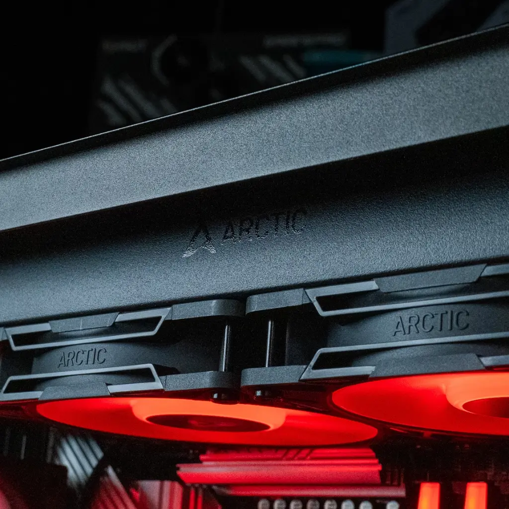 PC Rift Radeon™ RX 9060 XT 8GB