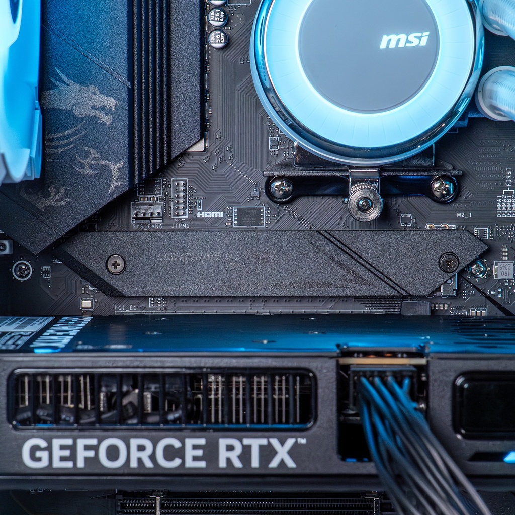 PC Savannah RTX™ 5060 Ti 8GB 