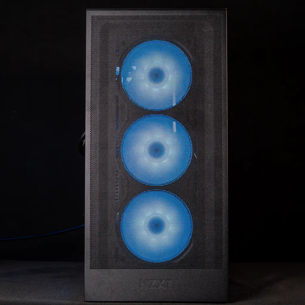 PC Player 5 by NZXT Geforce RTX™ 5070