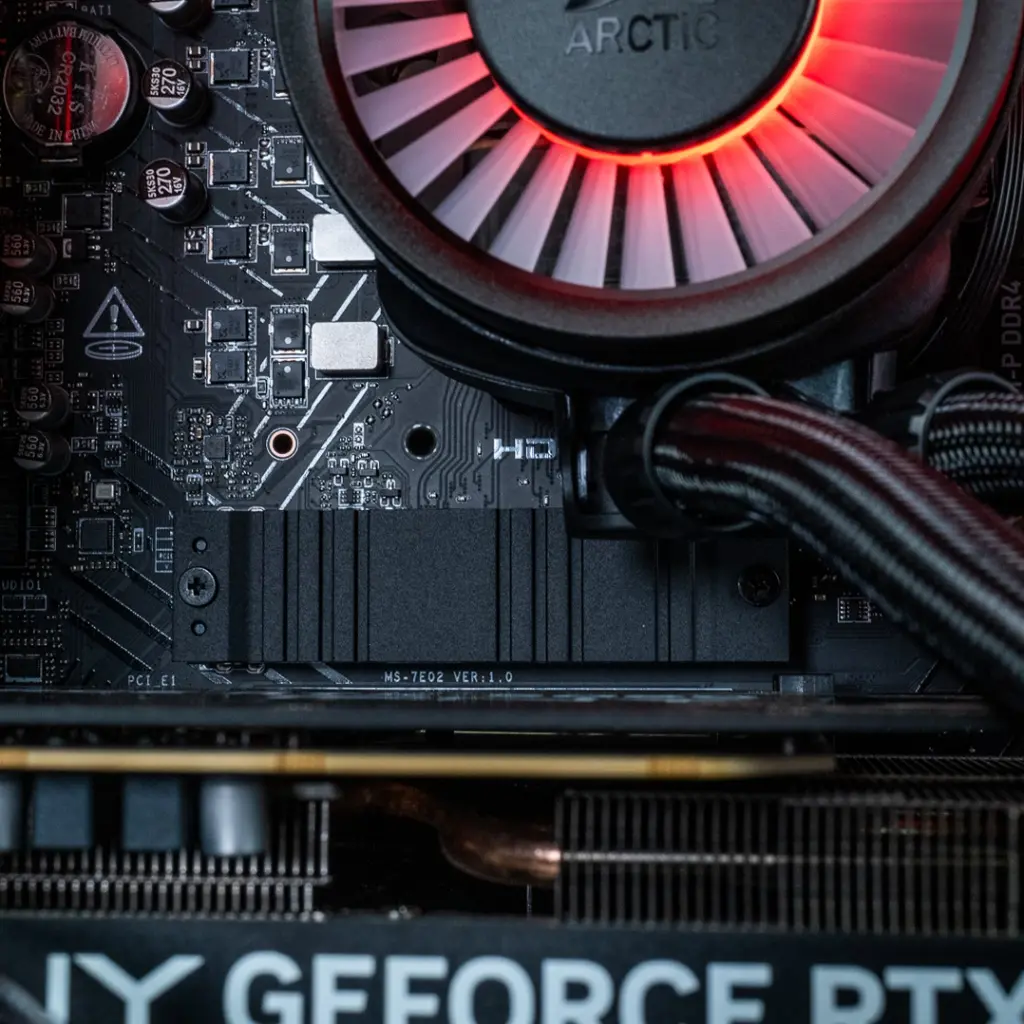 PC Banger GEFORCE RTX™ 5060