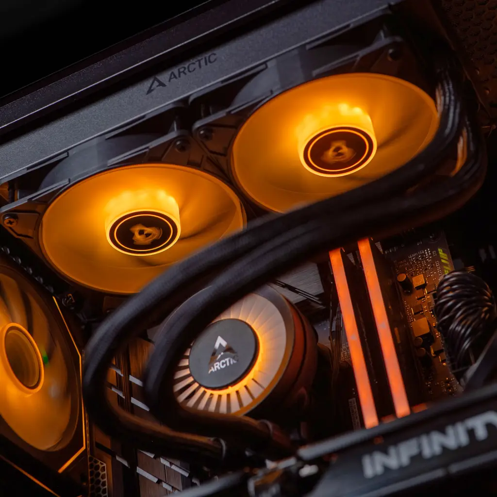 PC Rizer GEFORCE RTX™ 5070 - Limited edition