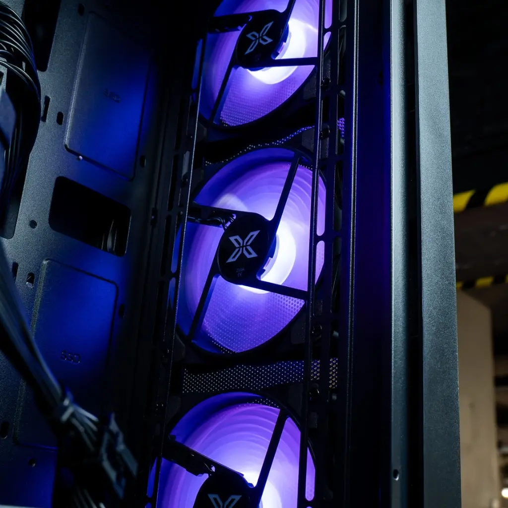 PC Savannah GeForce RTX™ 5060 Ti 8GB 