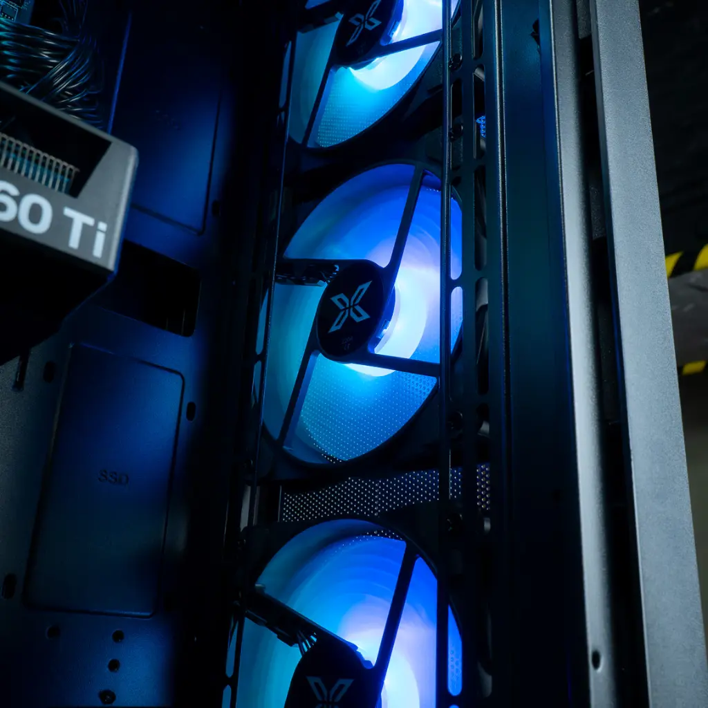 PC Savannah GeForce RTX™ 5060 Ti 8GB 