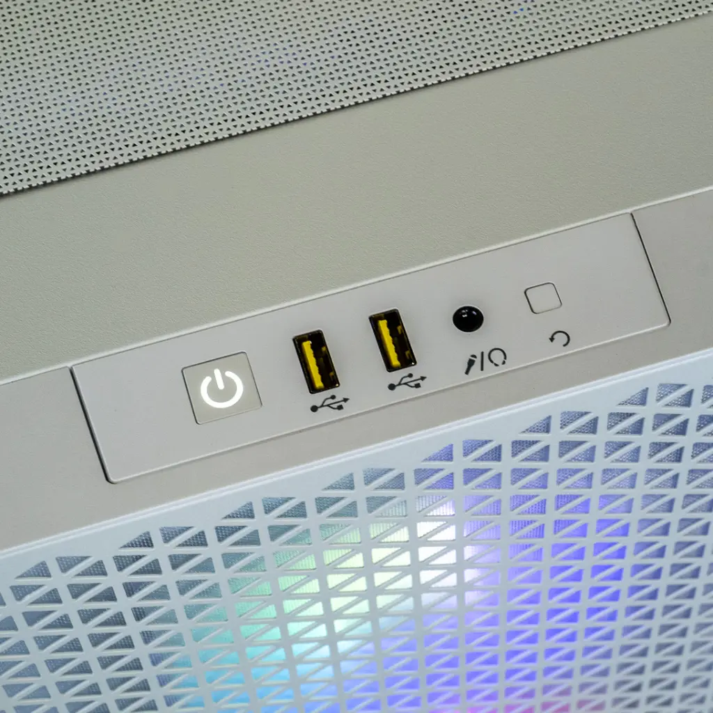 PC Solana GEFORCE RTX™ 5080