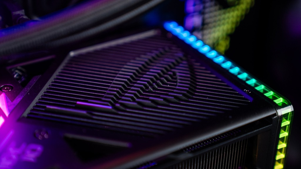 PC Hyperion RTX 4090 powered by ASUS ROG Strix