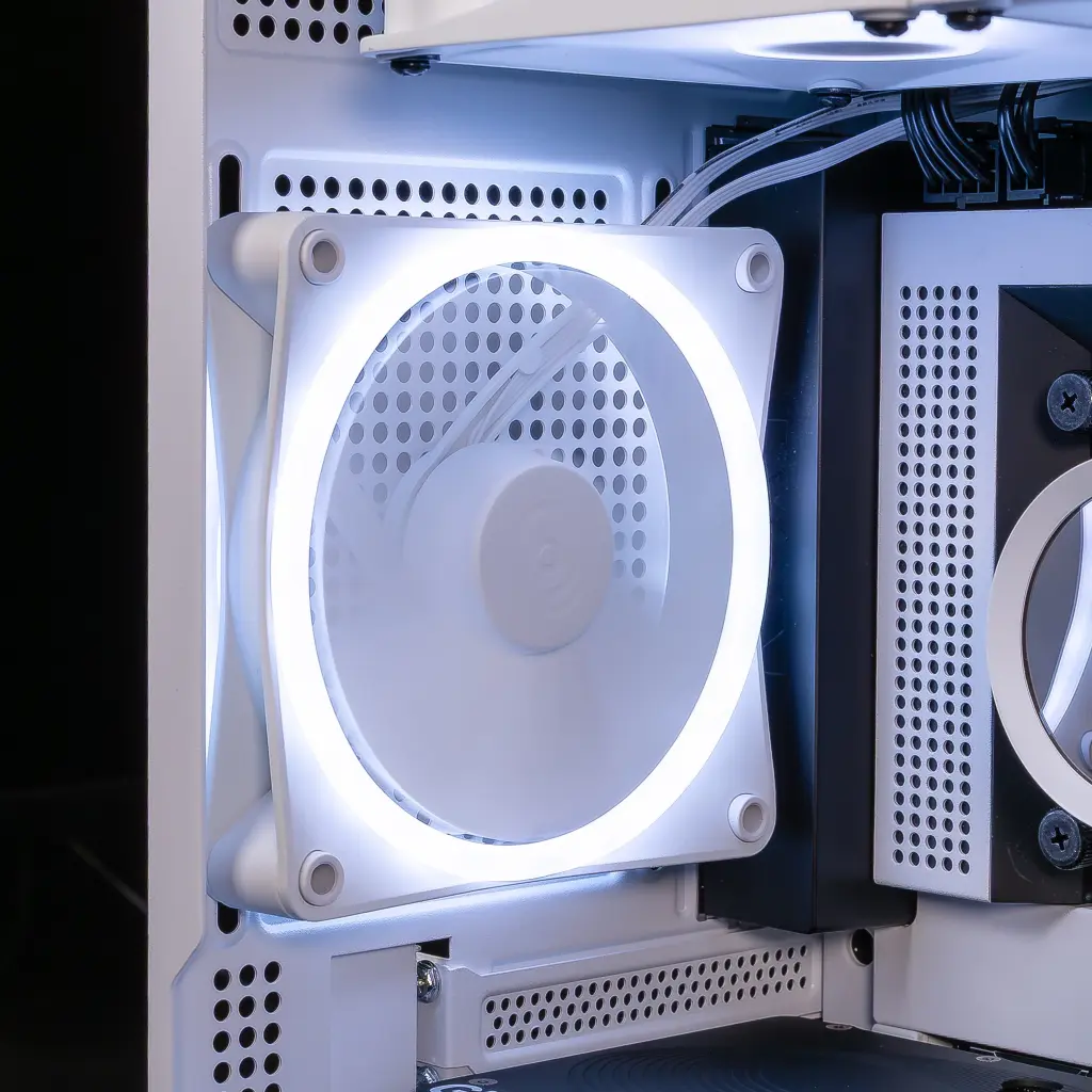 PC Sleeper GEFORCE RTX™ 5070