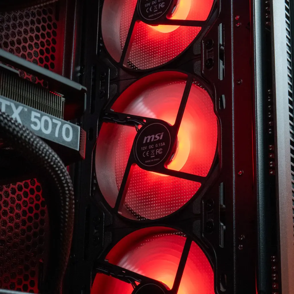 PC Scampi GEFORCE RTX™ 5070 by Guillaume