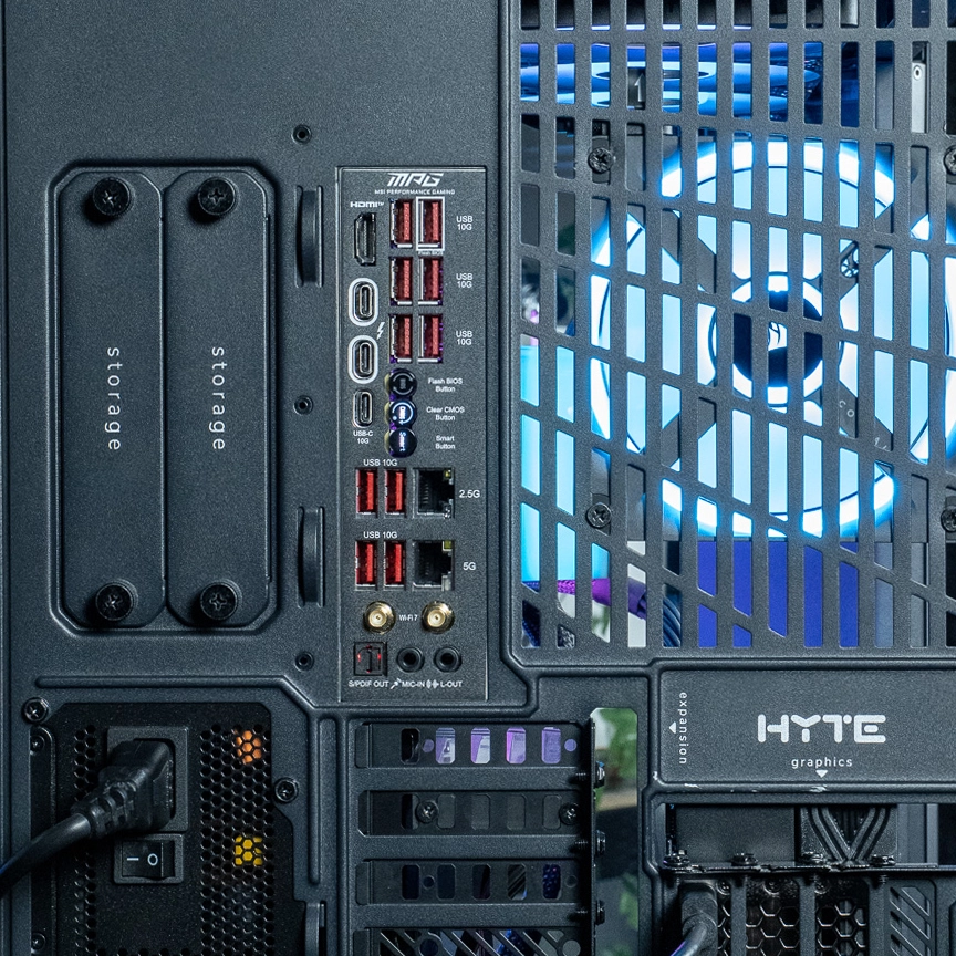 PC Touch Ultimate GEFORCE RTX™ 5090