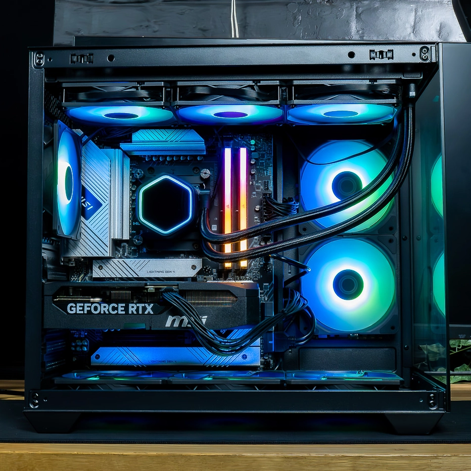 PC Fuego GEFORCE RTX™ 5070 