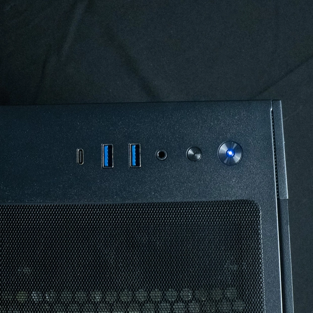 PC Fuego GEFORCE RTX™ 5070 