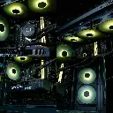 Vue multi-angles de l'intérieur du PC gamer Fuego montrant son éclairage ARGB jaune/vert citron, sa carte graphique MSI GeForce RTX